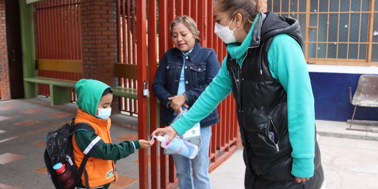 POR FRÍO, GOBIERNO FORTALECE MEDIDAS EN ESCUELAS