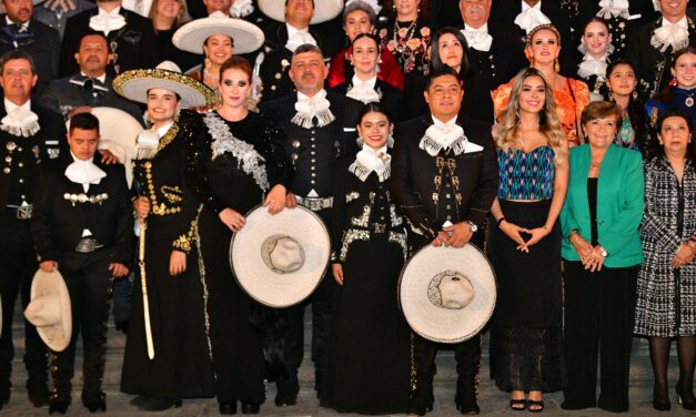 RECONOCEN CHARROS A RICARDO GALLARDO POR APOYO AL DEPORTE MÁS MEXICANO 