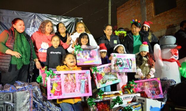 POSADAS NAVIDEÑAS EN SOLEDAD LLEVAN ALEGRÍA Y FELICIDAD A MÁS COLONIAS, EN SU TERCER DÍA