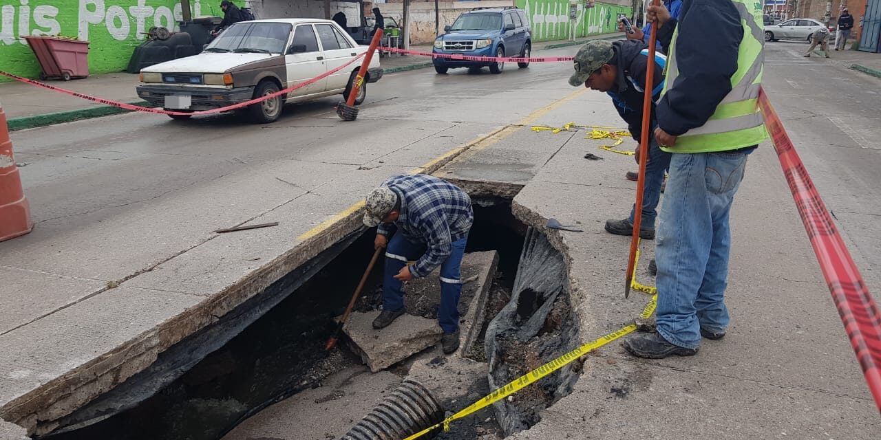 AYUNTAMIENTO DE SOLEDAD ACTÚA EN SOCAVÓN REGISTRADO EN AVENIDA SAN PEDRO