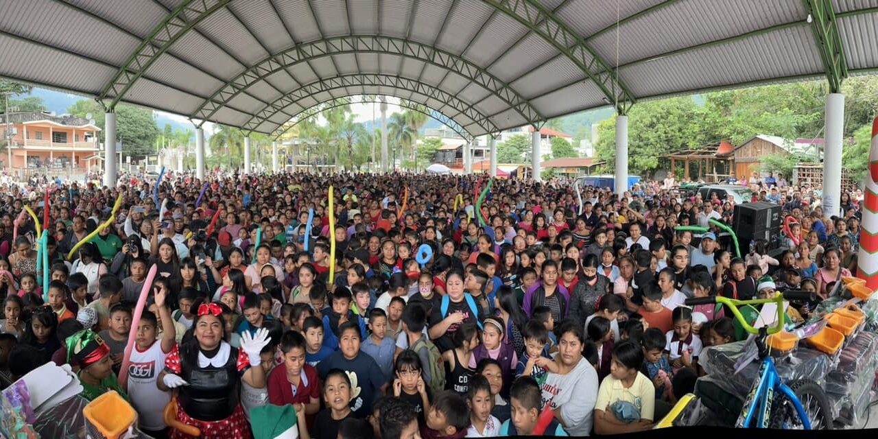 DIF ESTATAL LLEVA POSADAS NAVIDEÑAS A LA HUASTECA POTOSINA