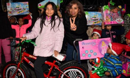 FAMILIAS SOLEDENSES DE ESTACIÓN VENTURA Y RIVAS GUILLÉN FESTEJAN LA NAVIDAD VERDE