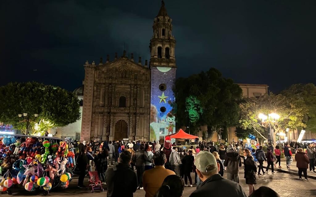 GOBIERNO LLEVA CON ÉXITO LA NAVIDAD AL CENTRO HISTÓRICO