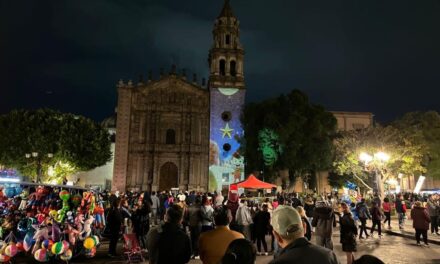 GOBIERNO LLEVA CON ÉXITO LA NAVIDAD AL CENTRO HISTÓRICO