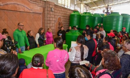 ALCALDESA SOLEDENSE INICIA SEGUNDA ENTREGA DE CISTERNAS PARA ALMACENAMIENTO DE AGUA