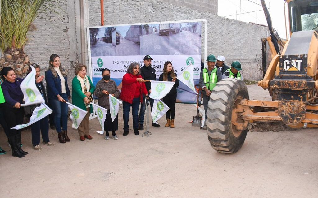 EN SOLEDAD, INICIA PAVIMENTACIÓN DE UNA CALLE MÁS PARA CONSOLIDAR DESARROLLO