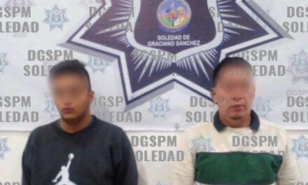 OFICIALES MUNICIPALES DE SOLEDAD LOGRAN LA DETENCIÓN DE DOS SUJETOS POR PRESUNTO TRÁFICO DE PERSONAS