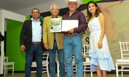 SOLEDAD DE GRACIANO SÁNCHEZ RECONOCE TALENTO DE COMPOSITORES EN SU DÍA