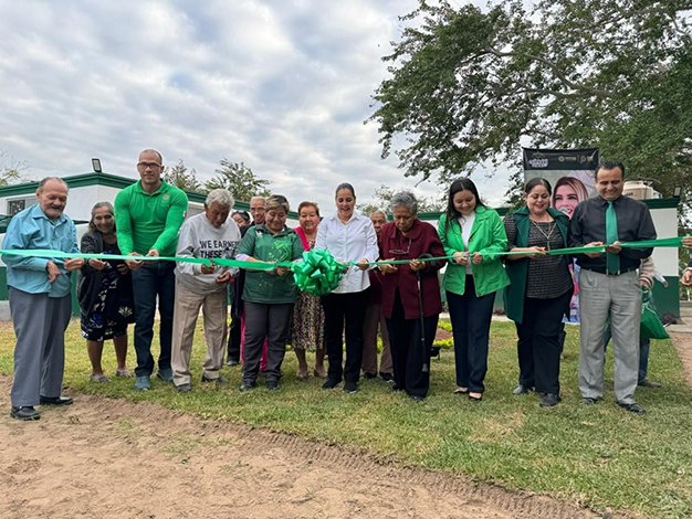 INAUGURA DIF ESTATAL ESTANCIA PARA ADULTOS MAYORES EN ÉBANO