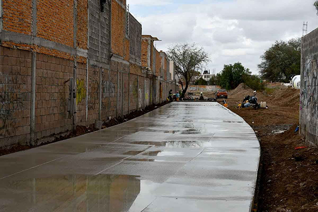 ANUNCIA RICARDO GALLARDO INVERSIÓN MILLONARIA PARA CALLES Y CAMINOS EN SLP