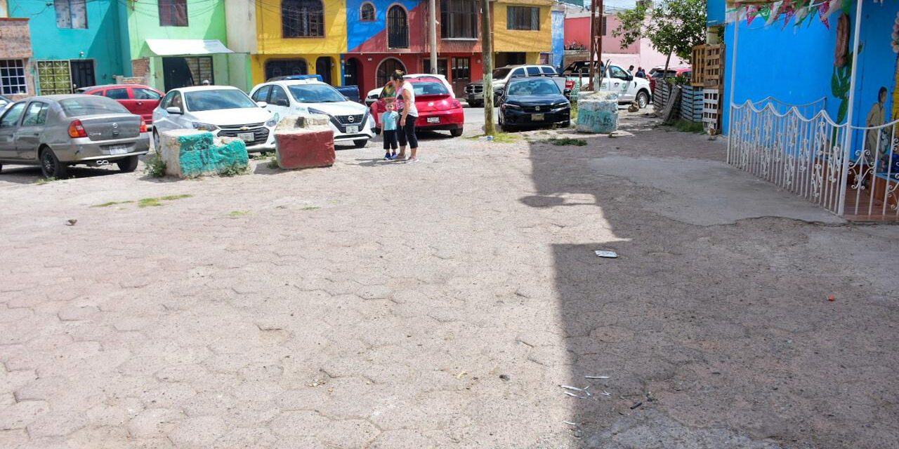 SOLEDAD DE G. S. ARRANCA MODERNIZACIÓN DE ANDADORES Y CAMINAMIENTOS EN COLONIA SAN ANTONIO